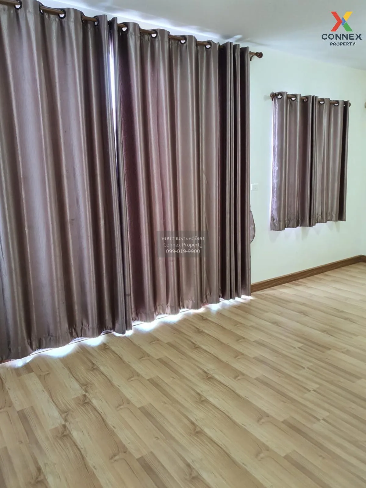 For Sale Townhouse/Townhome  , D Bangtorad Rama2 , wide frontage 