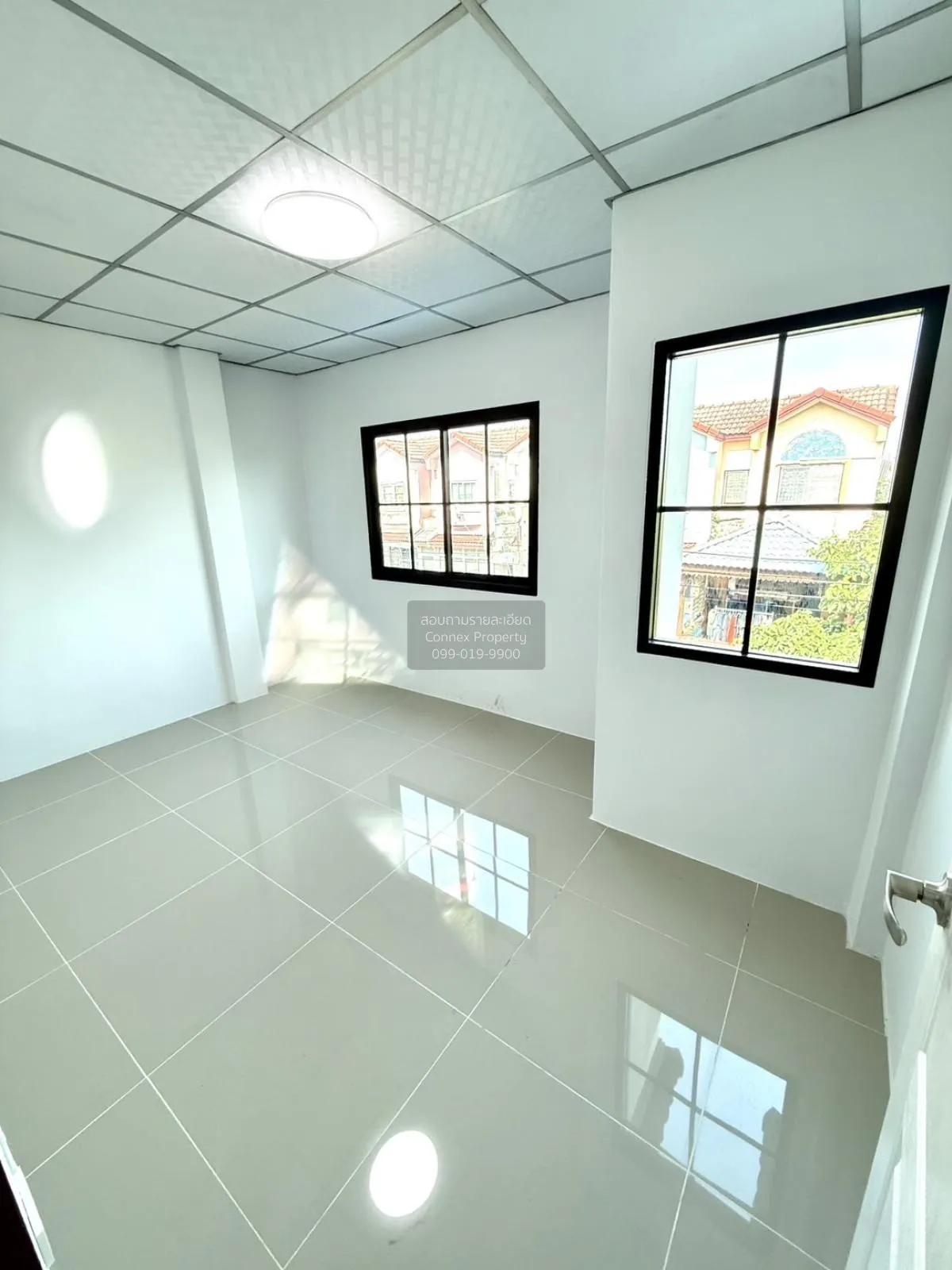 For Sale Townhouse/Townhome  , Baan Suan Rangsri 2 , nice view , 