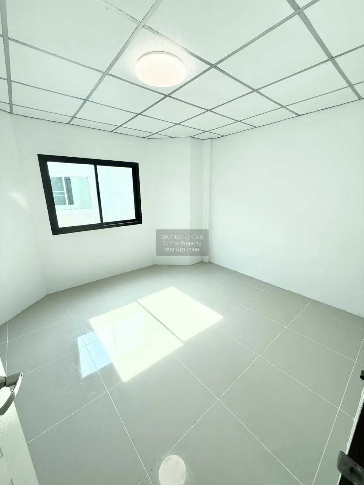 For Sale Townhouse/Townhome  , Baan Suan Rangsri 2 , nice view , 