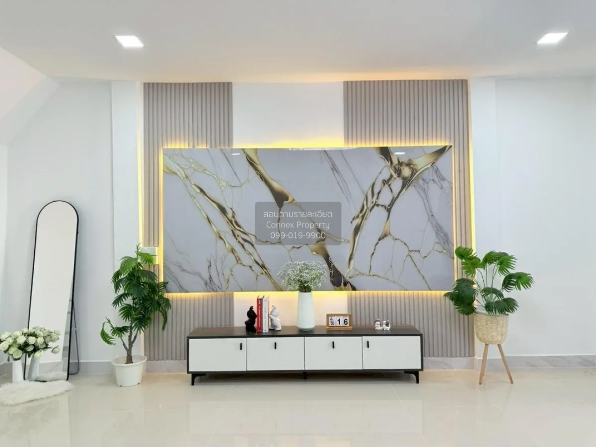 ขายทาวน์เฮ้าส์/ทาวน์โฮม  เค.ซี. คลัสเตอร์ รามอินทรา - ซาฟารี รีโน