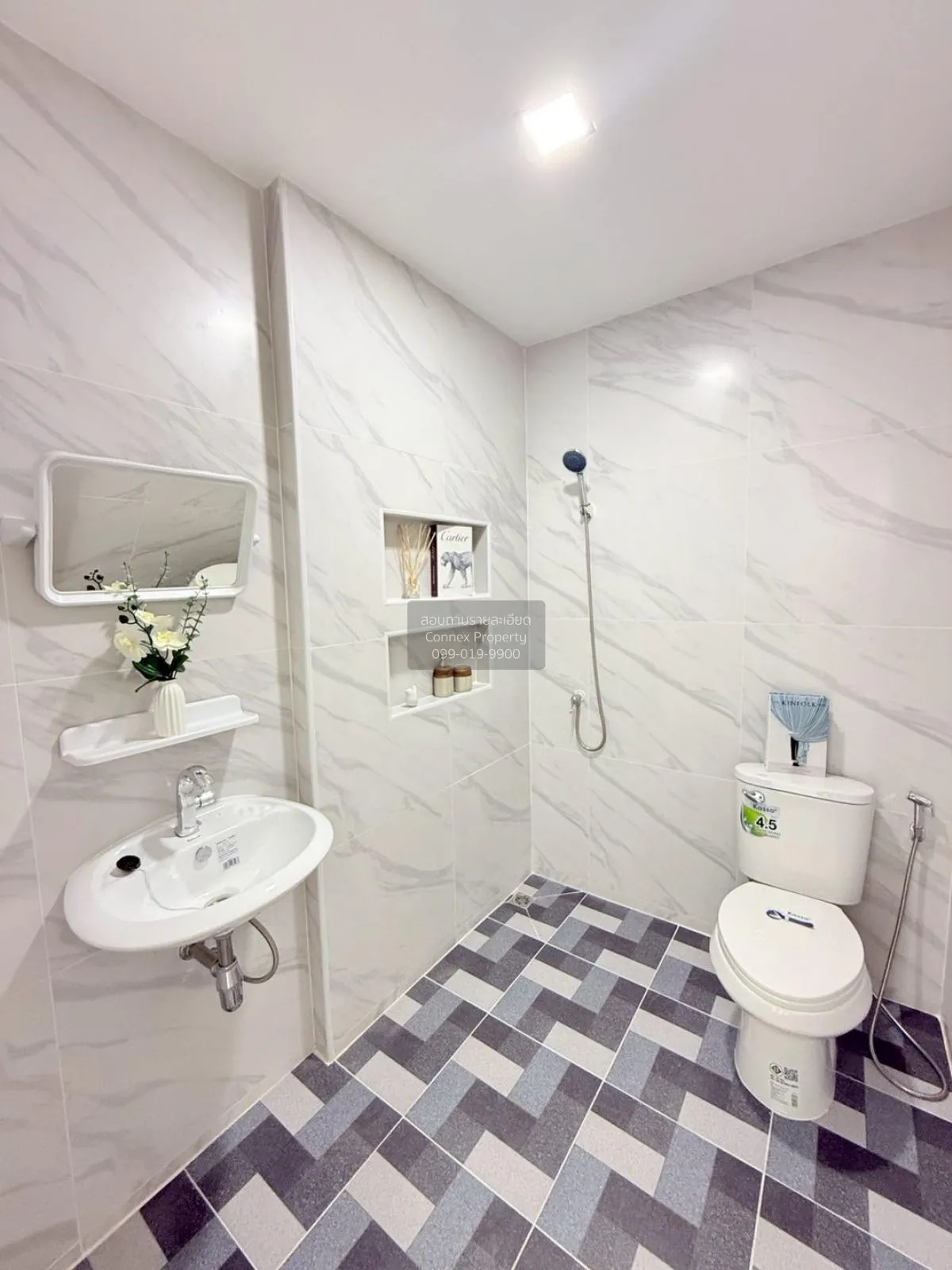 ขายทาวน์เฮ้าส์/ทาวน์โฮม  เค.ซี. คลัสเตอร์ รามอินทรา - ซาฟารี รีโน