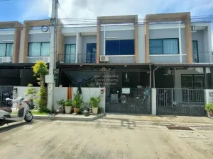 ขายทาวน์เฮ้าส์/ทาวน์โฮม  เอสเกต แจ้งวัฒนะ-กาญจนาภิเษก ละหาร บางบัวทอง นนทบุรี CX-131909