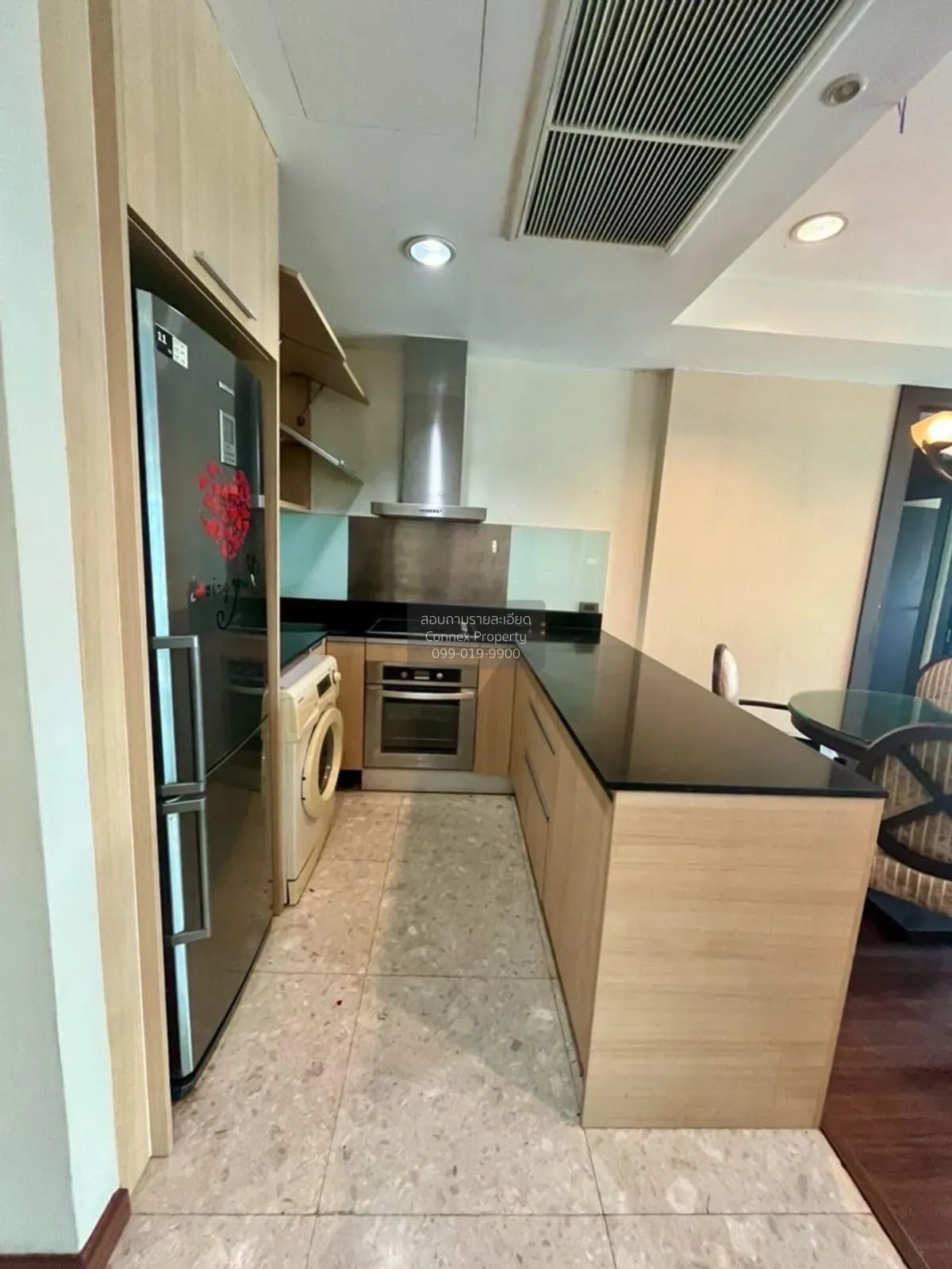 เช่าคอนโด  สาธร การ์เด้นส์ MRT-ลุมพินี ทุ่งมหาเมฆ เขต สาทร กรุงเท