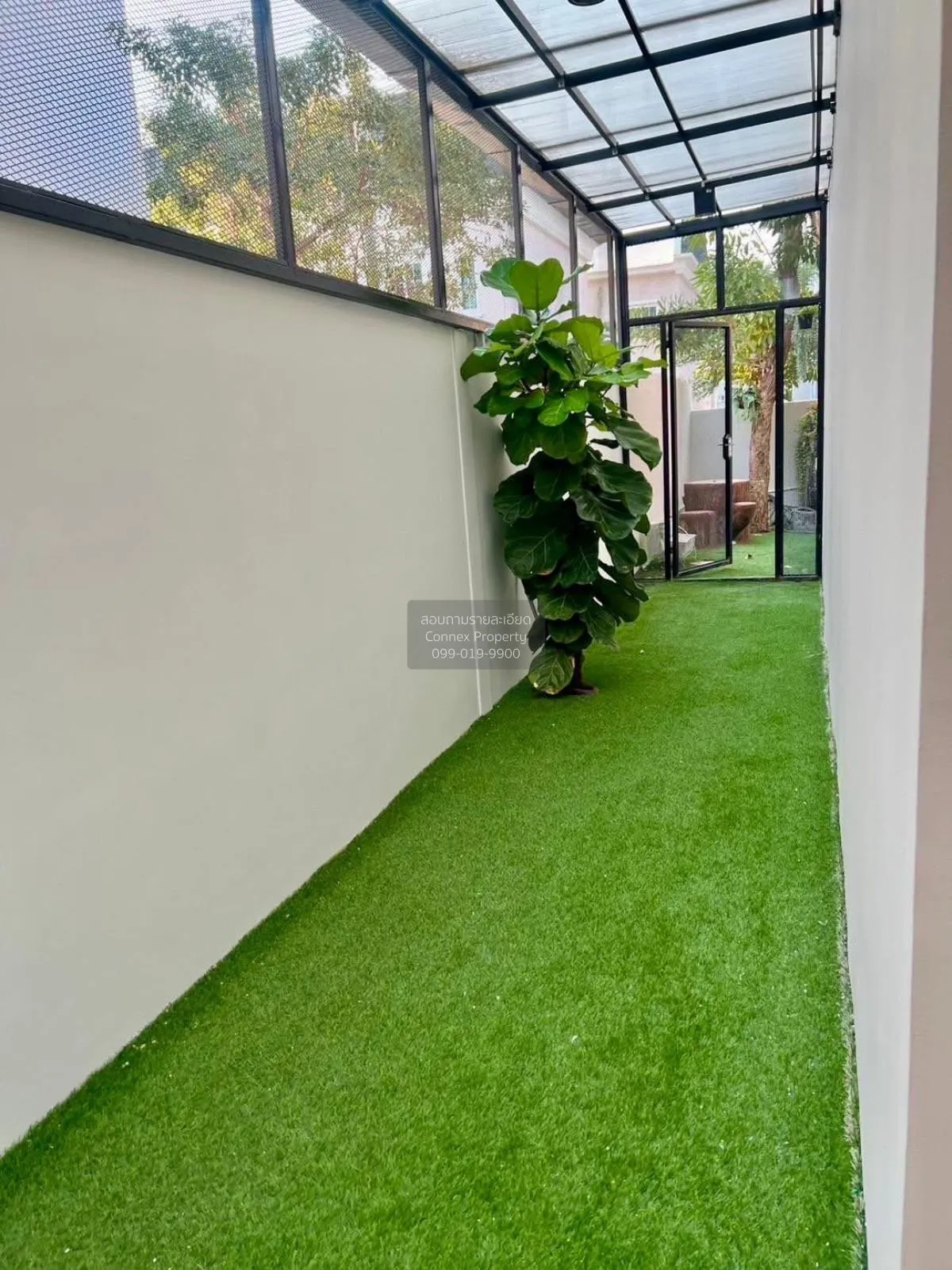 ขายทาวน์เฮ้าส์/ทาวน์โฮม  บริติช เพลส ปิ่นเกล้า-สาย 5 ห้องมุม บางก