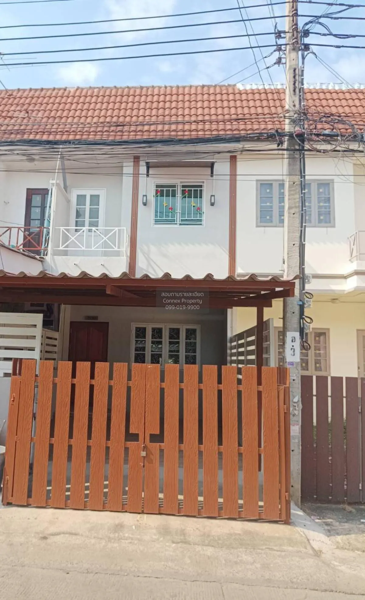 For Sale Townhouse/Townhome  , Baan Buathong 4 Baan Kluay-Sai Noi 1