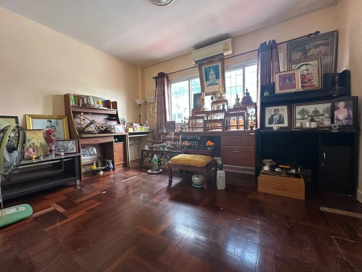 For Sale Townhouse  , Baan Natthamon Punnawithi 45 , Phra Khanong