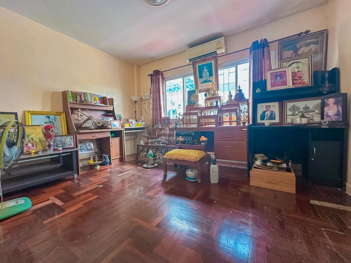 For Sale Townhouse  , Baan Natthamon Punnawithi 45 , Phra Khanong