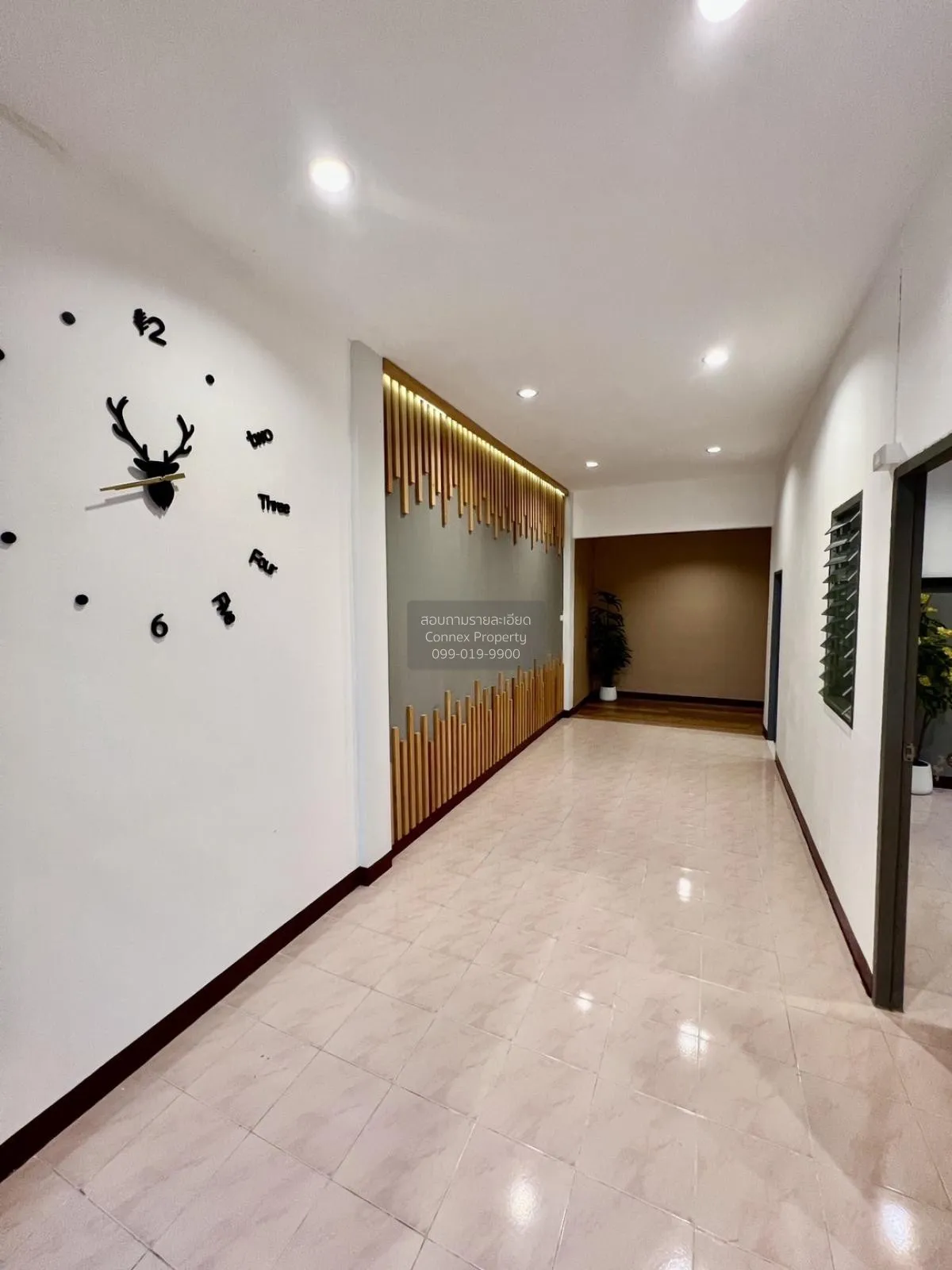 For Sale Nattaya Bangpla Village , corner unit , wide frontage , 