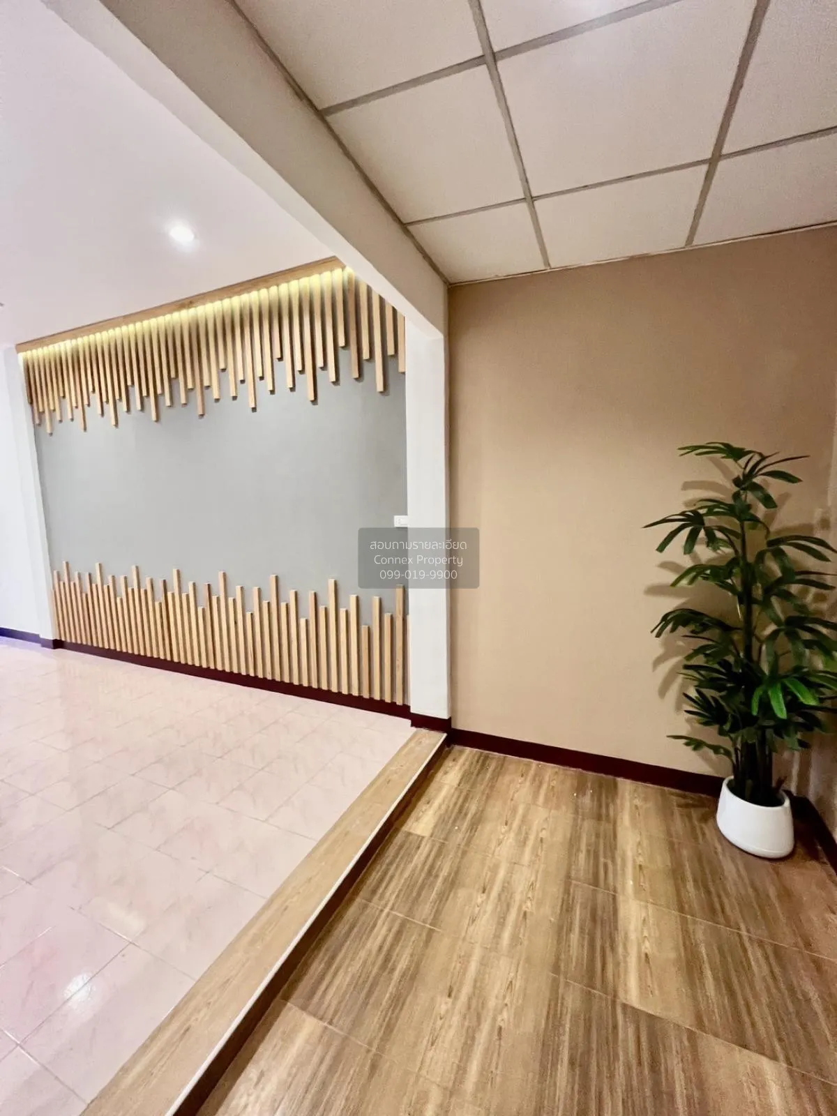 For Sale Nattaya Bangpla Village , corner unit , wide frontage , 