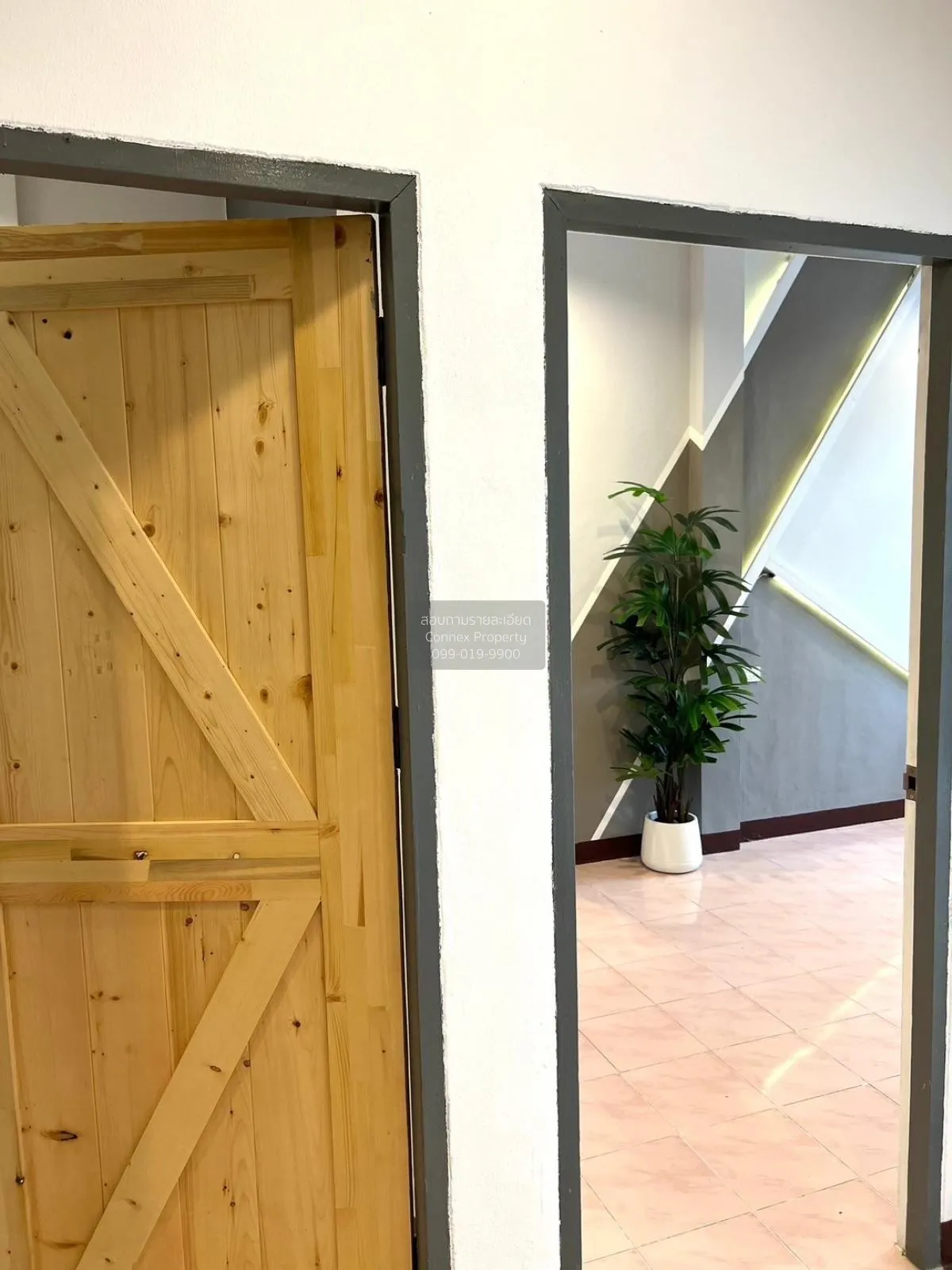 For Sale Nattaya Bangpla Village , corner unit , wide frontage , 