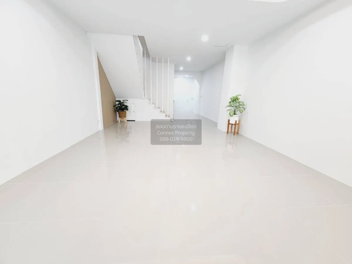 ขายทาวน์เฮ้าส์/ทาวน์โฮม  บ้านอยู่เจริญ 3 รีโนเวทใหม่ BTS-คูคต ลำล