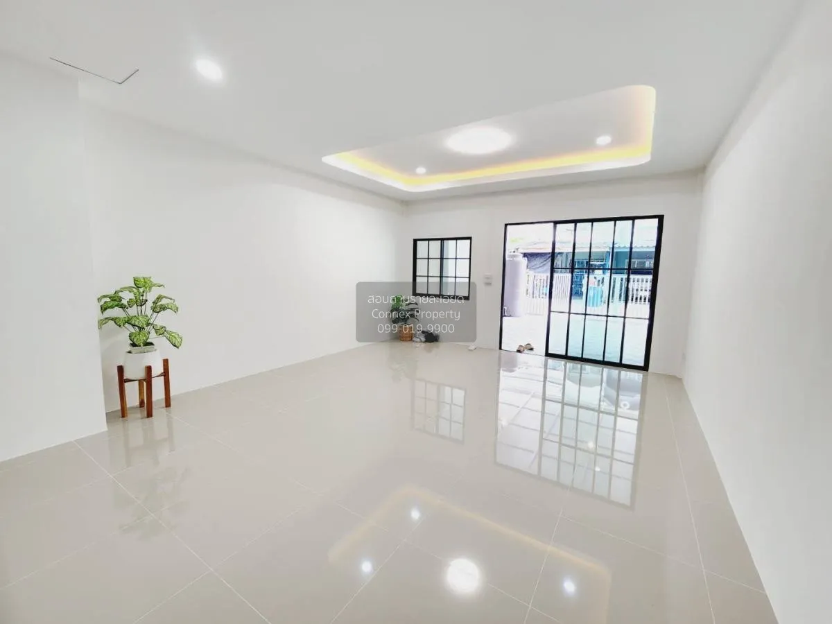 ขายทาวน์เฮ้าส์/ทาวน์โฮม  บ้านอยู่เจริญ 3 รีโนเวทใหม่ BTS-คูคต ลำล