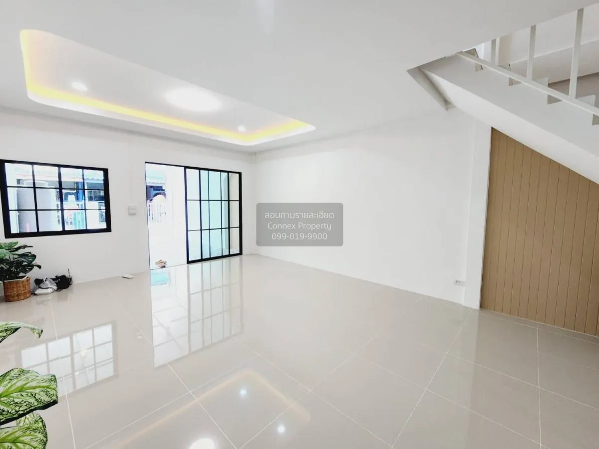 ขายทาวน์เฮ้าส์/ทาวน์โฮม  บ้านอยู่เจริญ 3 รีโนเวทใหม่ BTS-คูคต ลำล