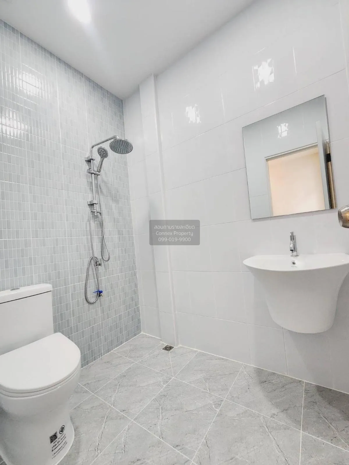 ขายทาวน์เฮ้าส์/ทาวน์โฮม  บ้านอยู่เจริญ 3 รีโนเวทใหม่ BTS-คูคต ลำล