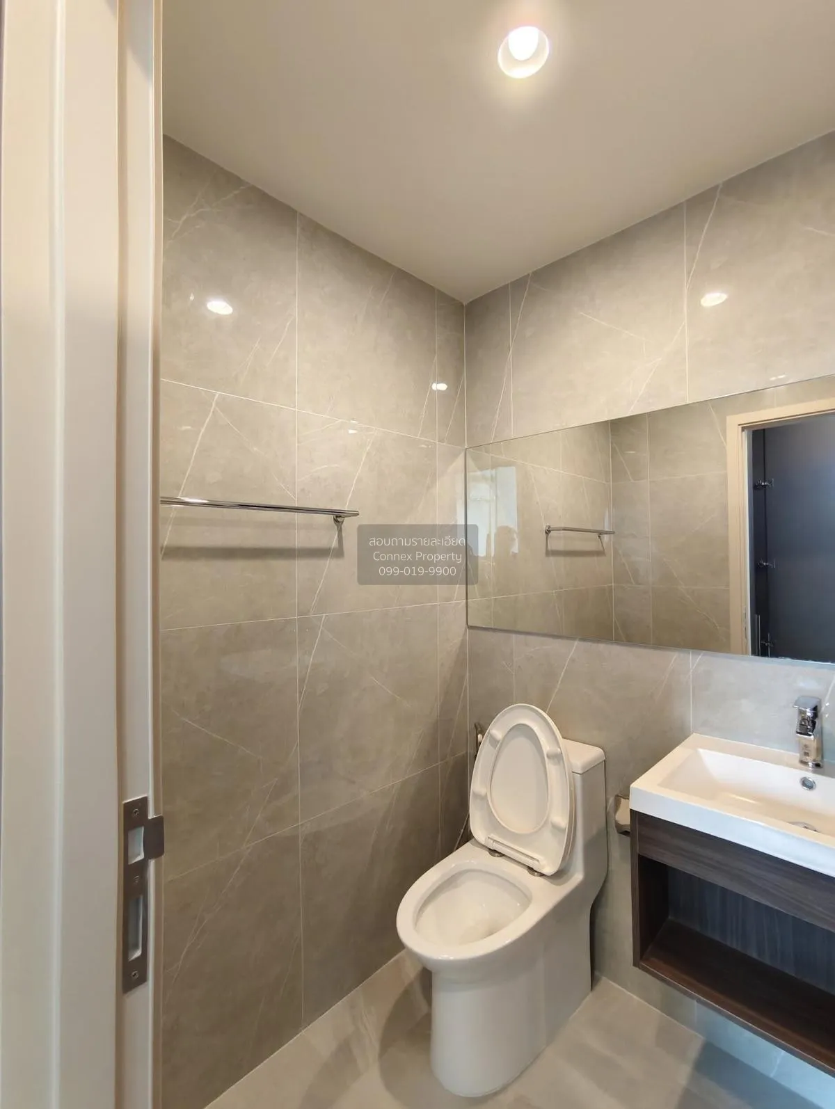 For Rent Condo , Nue District R9 , MRT-Phra Ram 9 , Huai Khwang ,