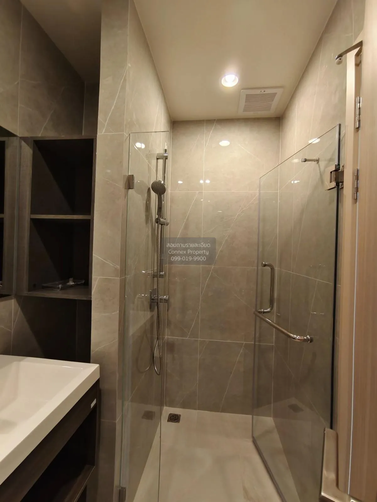 For Rent Condo , Nue District R9 , MRT-Phra Ram 9 , Huai Khwang ,