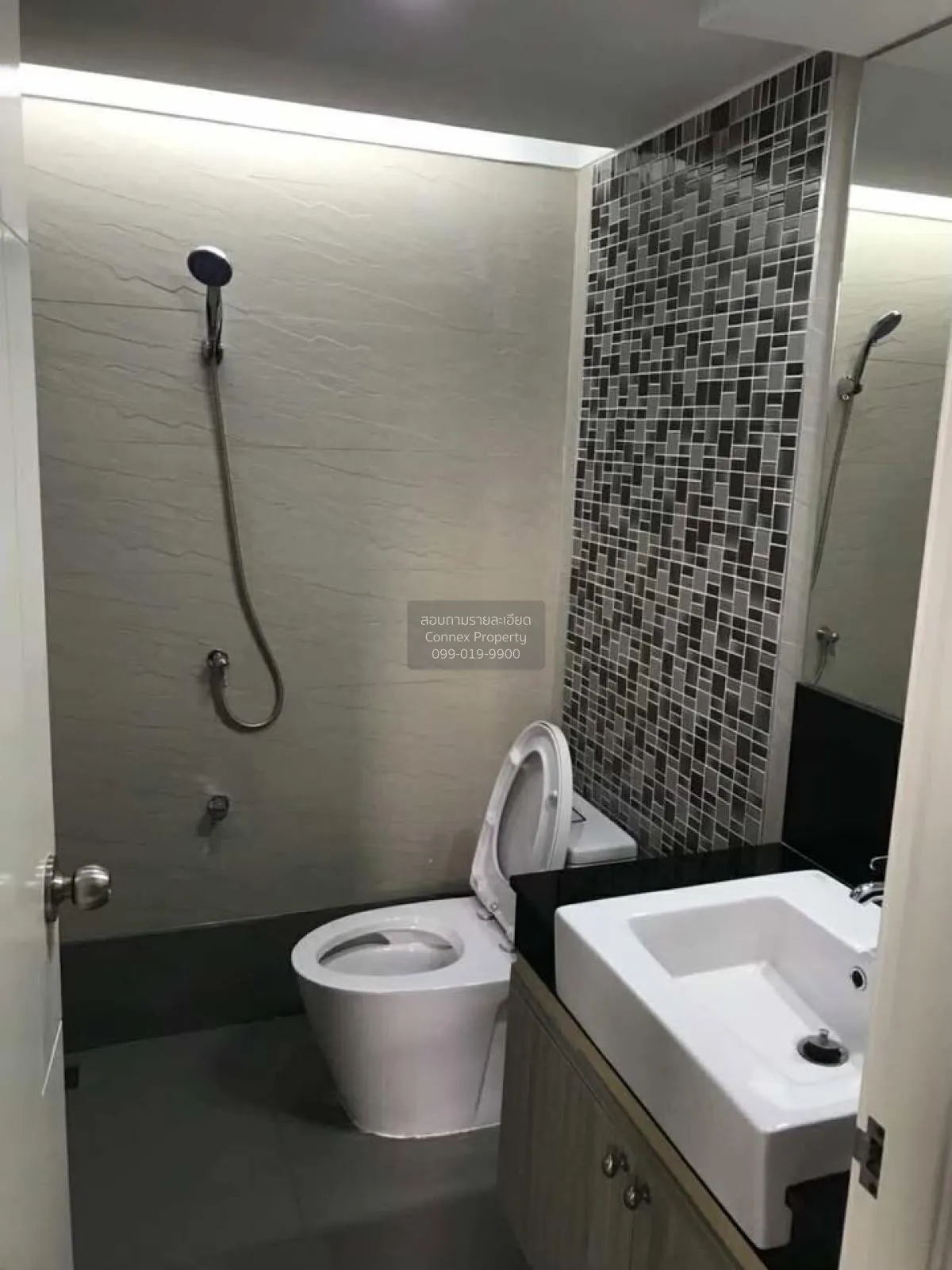 For Sale Townhouse/Townhome  , Haus 35 Chaengwattana , Khlong Klu