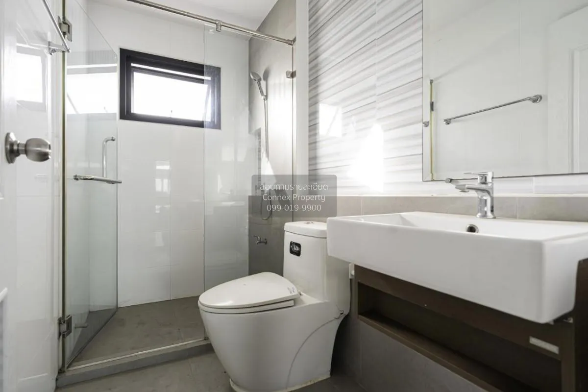 ขายบ้าน  หมู่บ้านมณีรินทร์ ไพรเวซี่ ศรีราชา สุรศักดิ์ ศรีราชา ชลบ