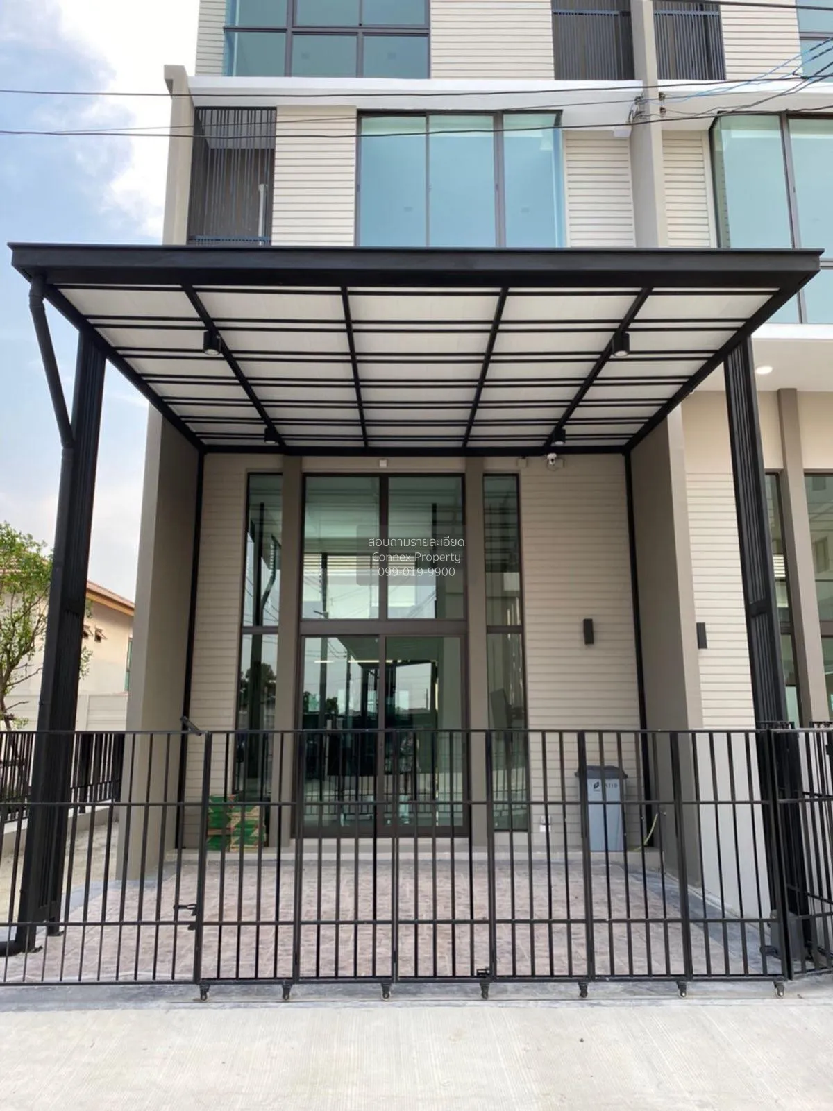 ขายทาวน์เฮ้าส์/ทาวน์โฮม  พาทิโอ พระราม 9-พัฒนาการ MRT-กลันตัน (สา 2