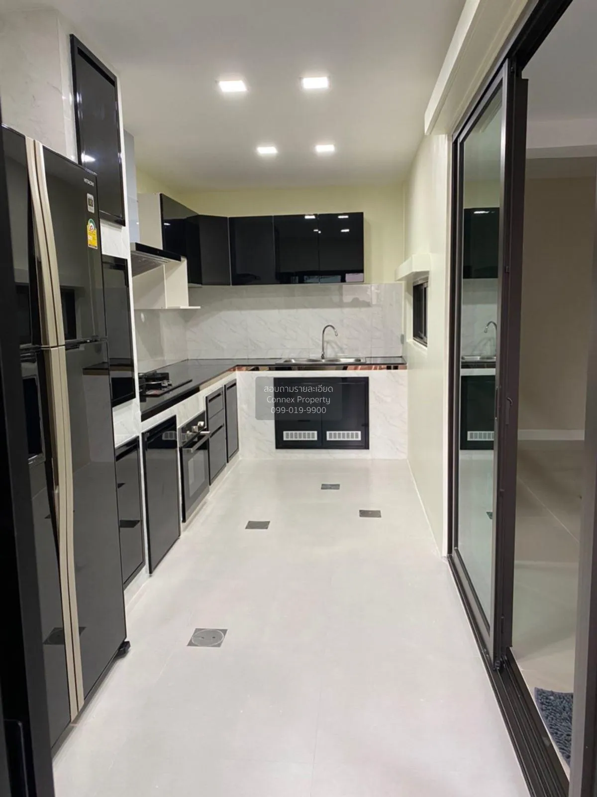 ขายทาวน์เฮ้าส์/ทาวน์โฮม  พาทิโอ พระราม 9-พัฒนาการ MRT-กลันตัน (สา