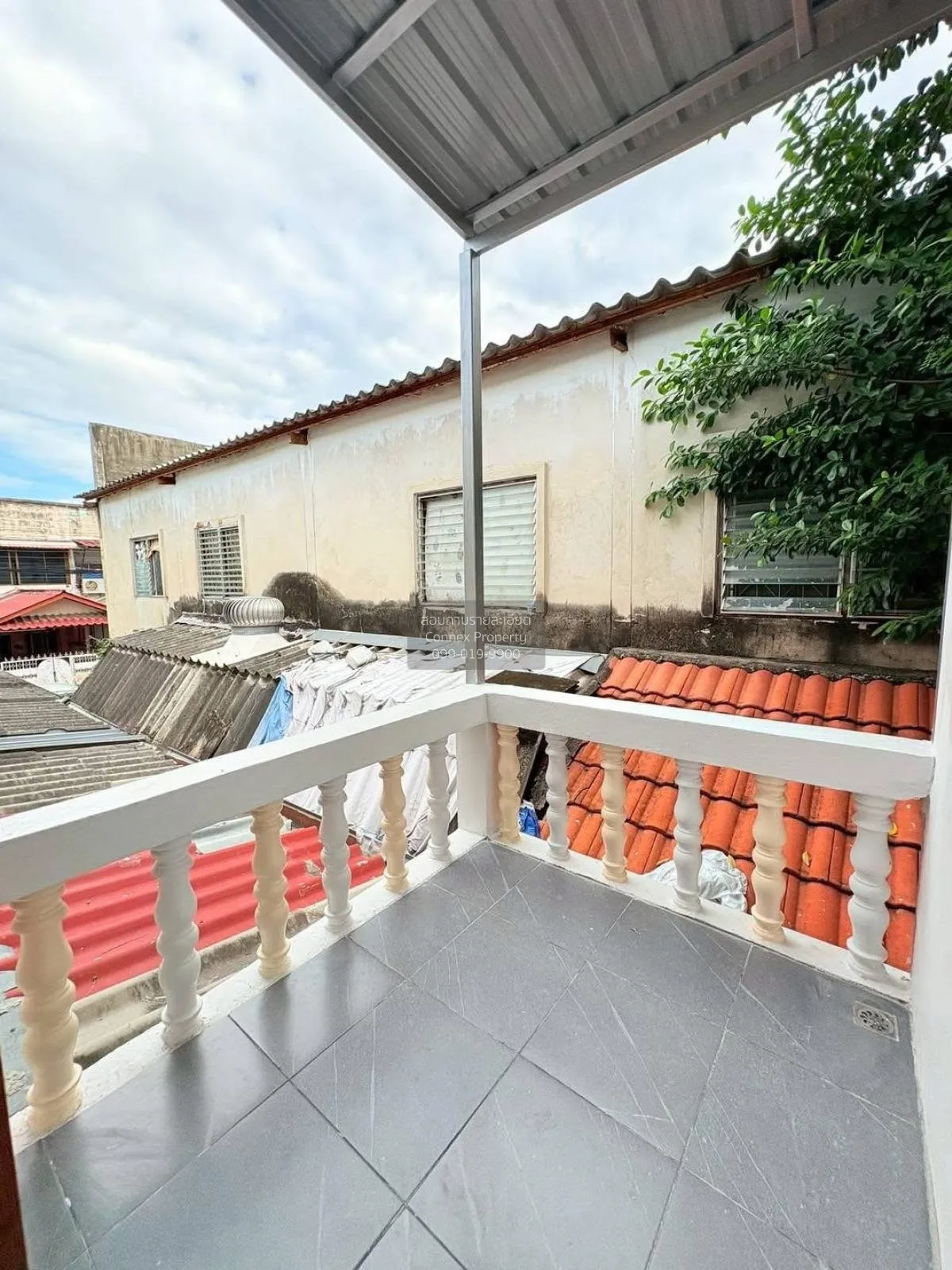 ขายทาวน์เฮ้าส์/ทาวน์โฮม  หมู่บ้านธารทอง 2 รีโนเวทใหม่ บางรักพัฒนา