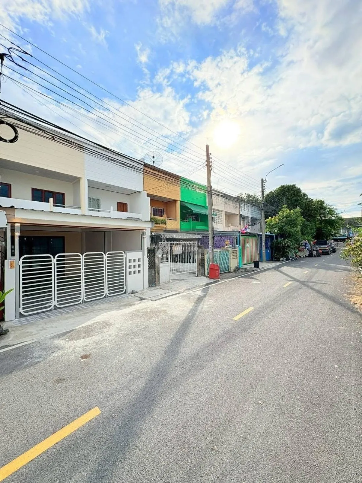 ขายทาวน์เฮ้าส์/ทาวน์โฮม  หมู่บ้านธารทอง 2 รีโนเวทใหม่ บางรักพัฒนา