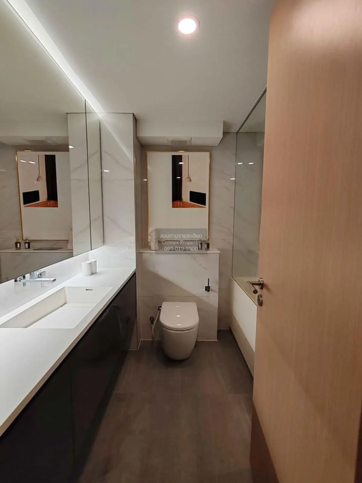 For Rent Condo , Siamese Rama 9 (Landmark @MRTA Station) , Huai K