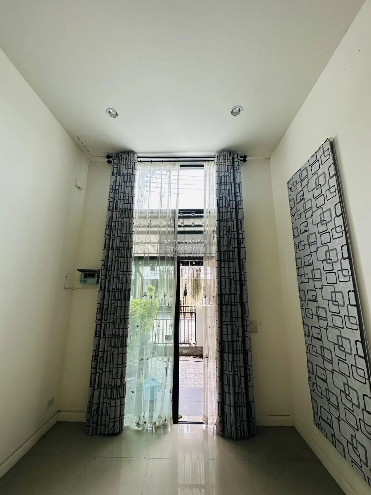 ขายทาวน์เฮ้าส์/ทาวน์โฮม  หมู่บ้านสกายไลน์ อมตะ มาบยางพร ปลวกแดง ร