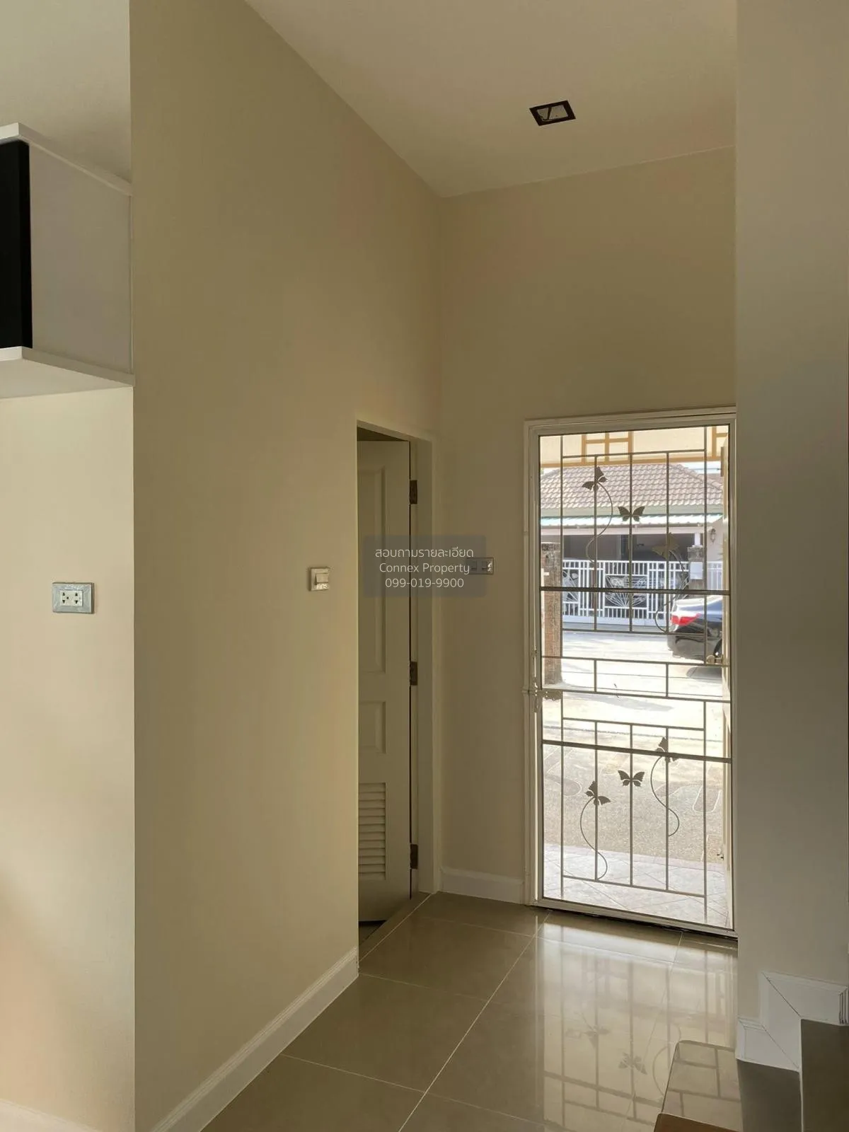 ขายบ้านเดี่ยว 2 ชั้น นวมินทร์ 111 แยก 4 คลองกุ่ม เขต บึงกุ่ม กรุง