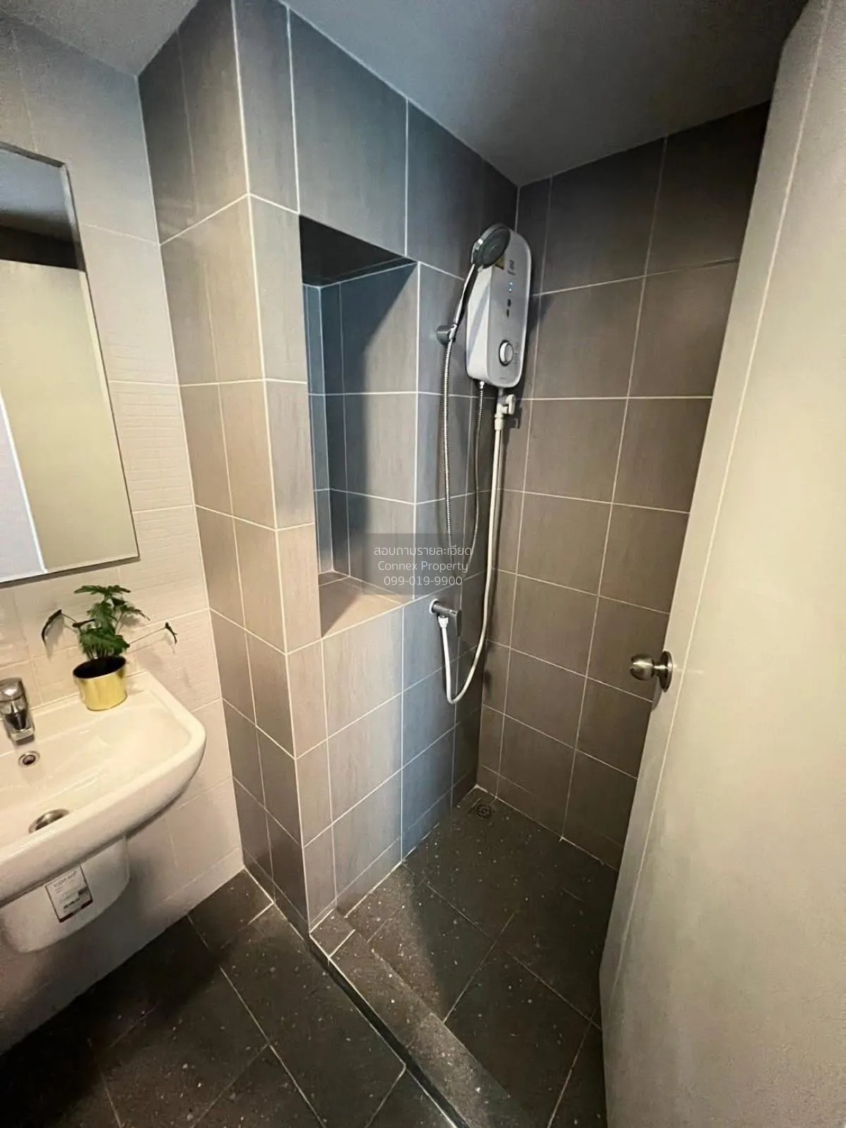 For Rent Condo , Kensington Sukhumvit - Theparak , BTS-Samrong , 