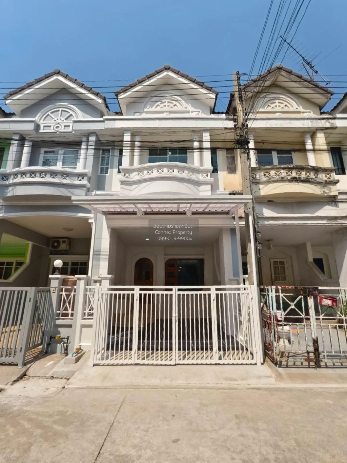 ขายทาวน์เฮ้าส์/ทาวน์โฮม  นันทนาการ์เด้นท์ มณีรินทร์ เลค แอนด์ พาร 1