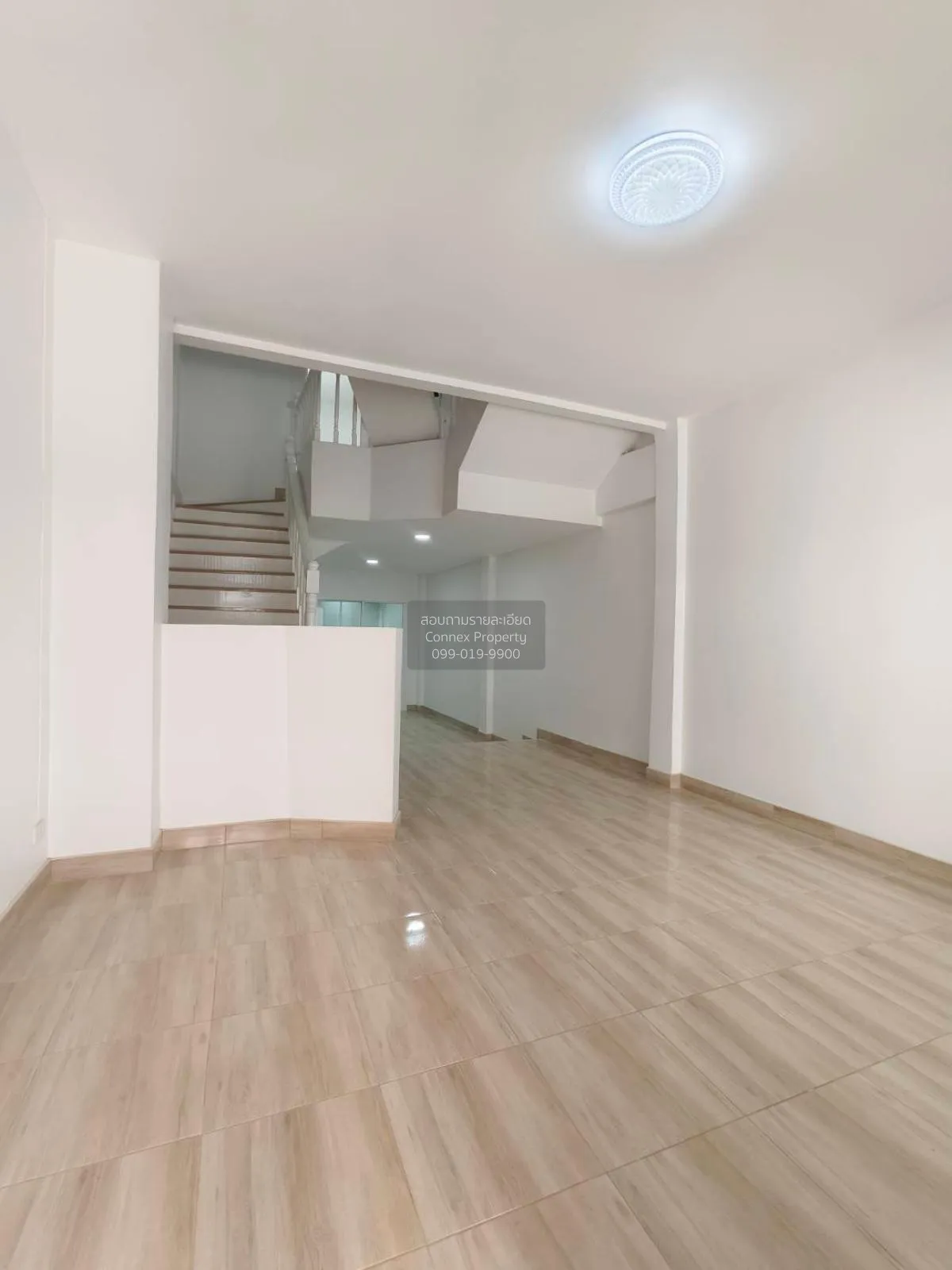 ขายทาวน์เฮ้าส์/ทาวน์โฮม  นันทนาการ์เด้นท์ มณีรินทร์ เลค แอนด์ พาร 4