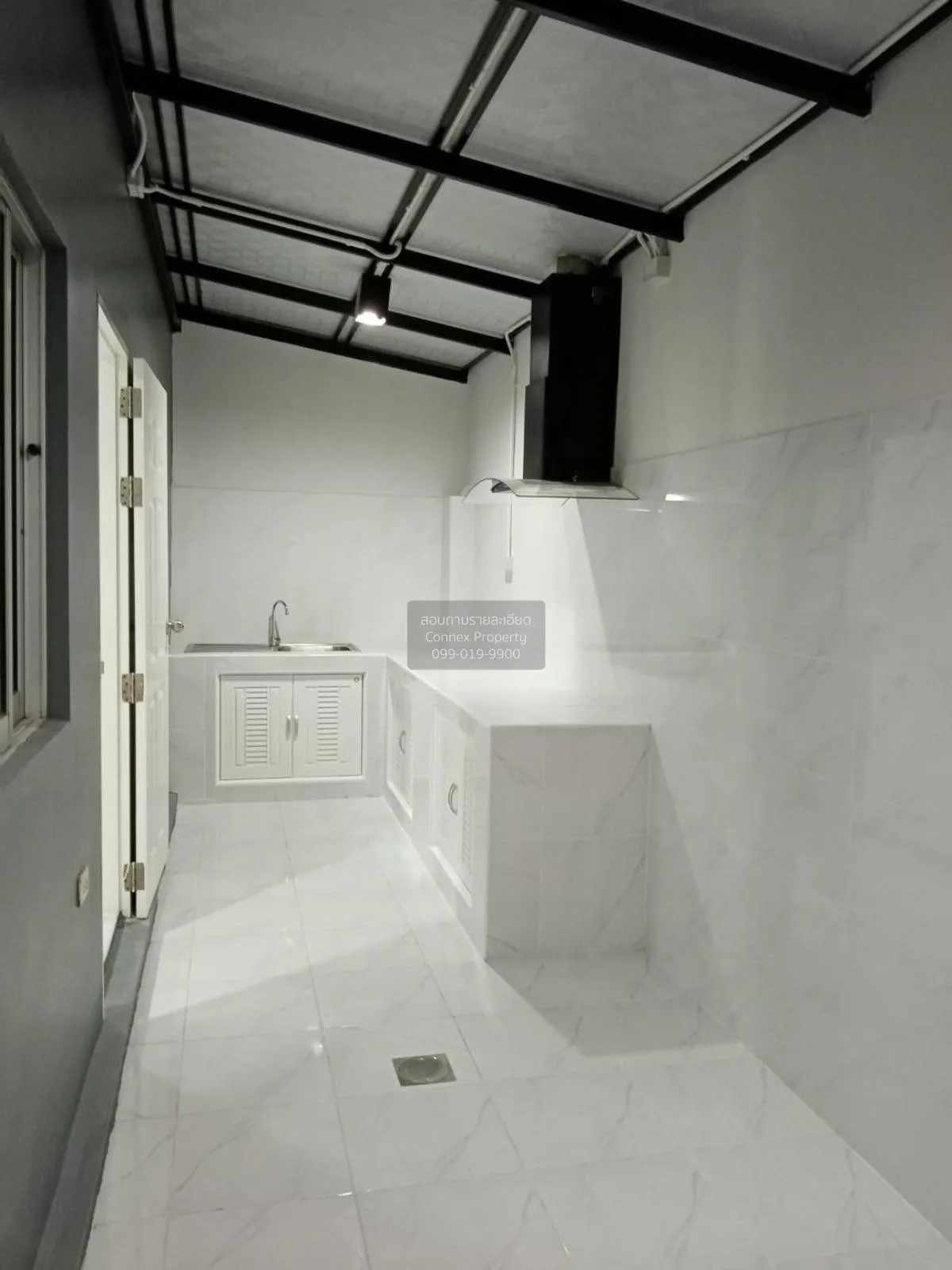 For Sale Townhouse/Townhome  , Nirun Ville 12 , Bang Chalong , Ba