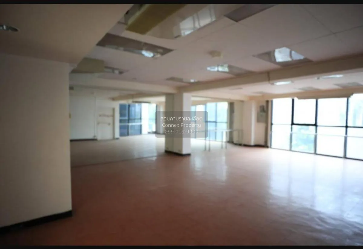 ขาย อาคารพาณิชย์ 4 คูหาเชื่อมต่อถึงกัน โครงการวิสุทธานี ลาดพร้าว1