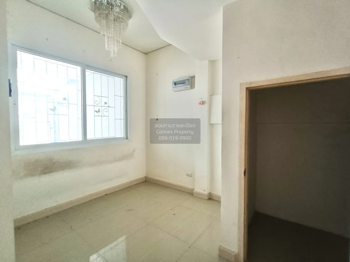 For Sale Townhouse/Townhome  , Baan Sukniwet 9 Bangyai , Bang Mae