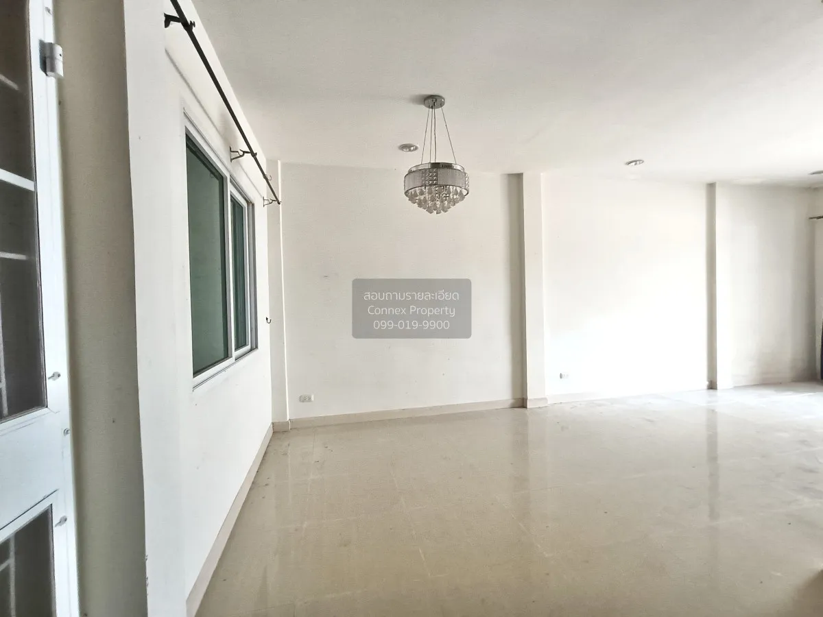 For Sale Townhouse/Townhome  , Baan Sukniwet 9 Bangyai , Bang Mae