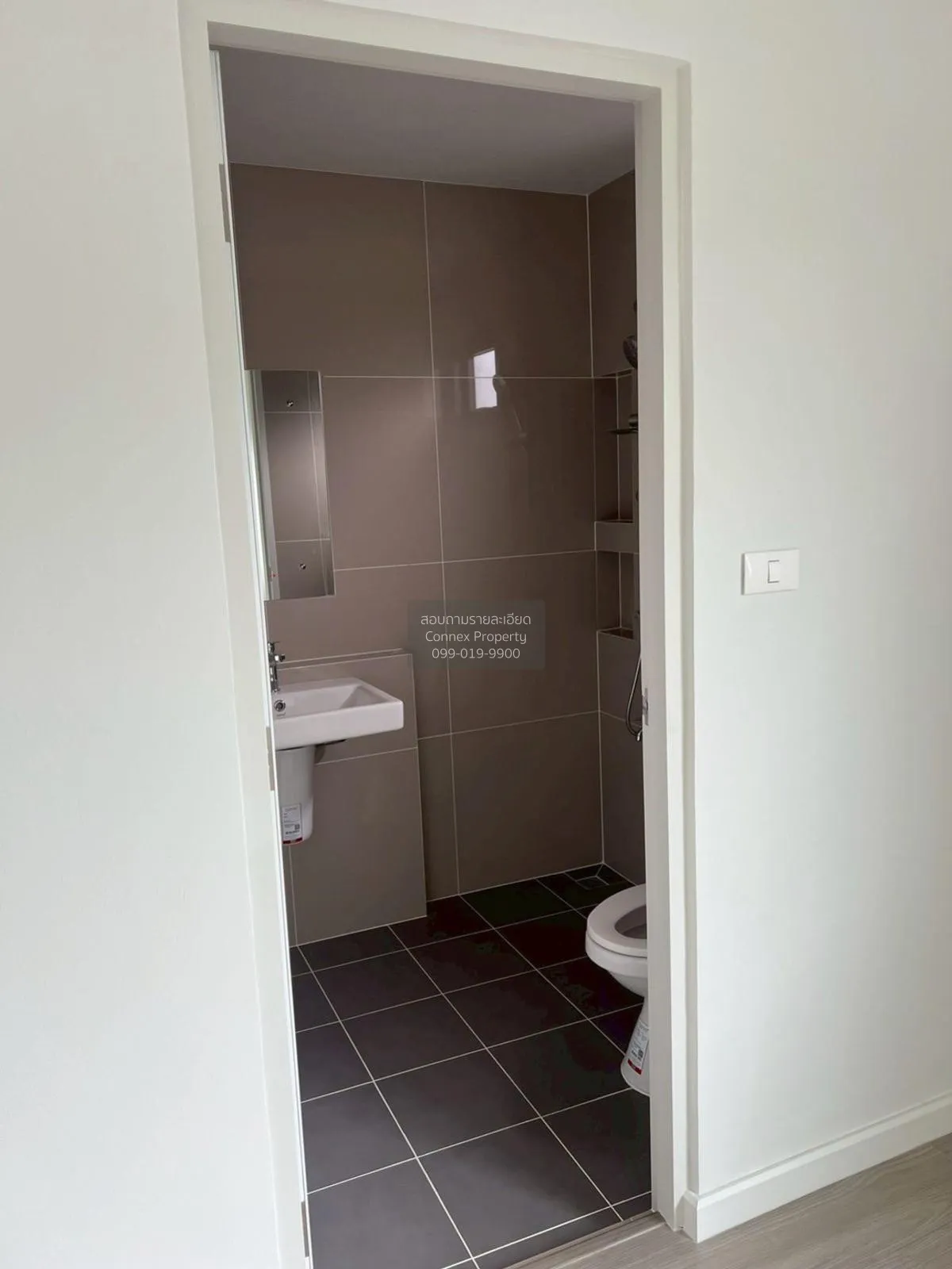 For Sale Townhouse/Townhome  , Siri Place Phaholyothin 52 , Khlon