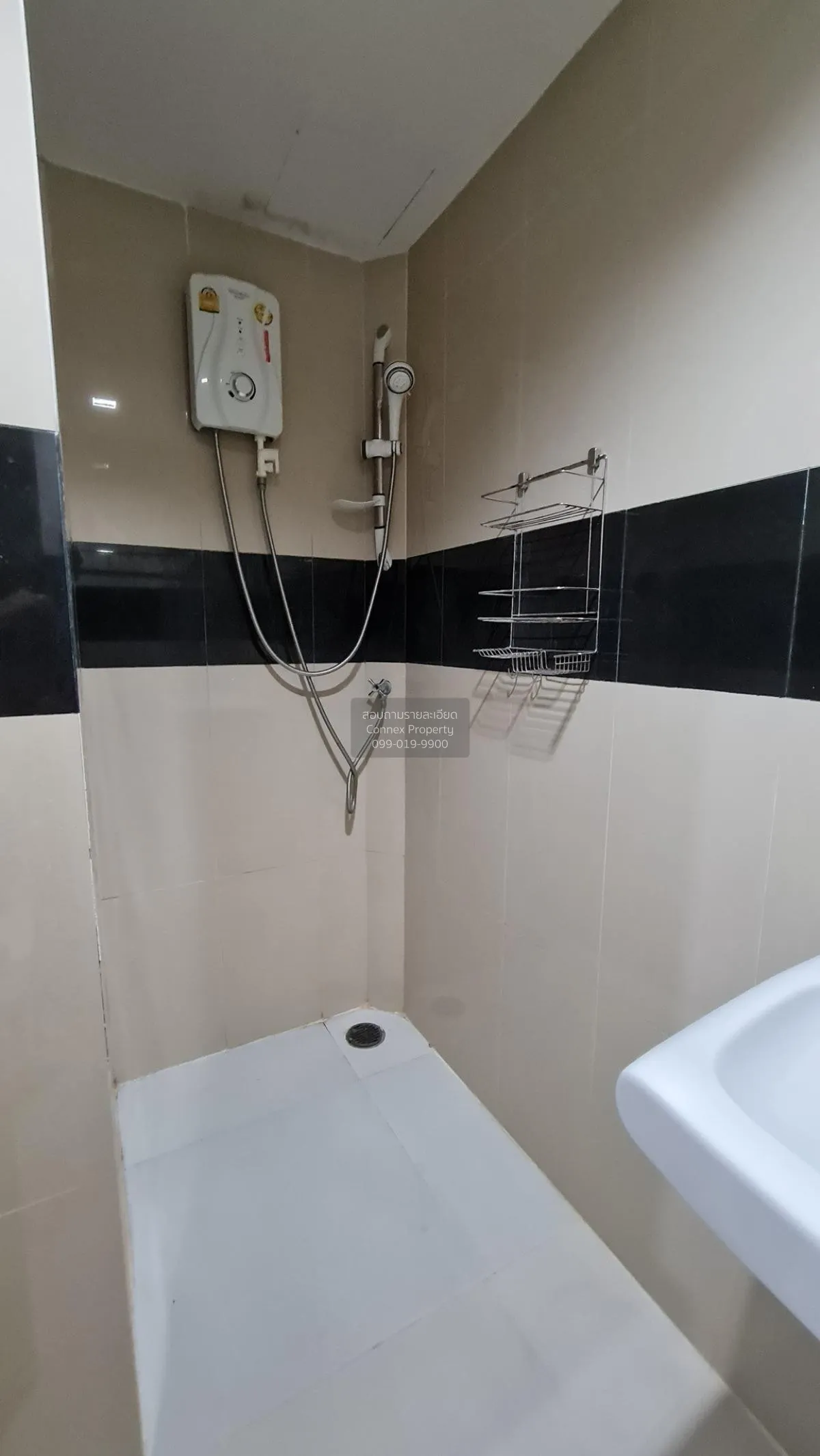 เช่าคอนโด  ไอริส แอเวนิว อ่อนนุช - วงแหวน ARL-ลาดกระบัง ลาดกระบัง