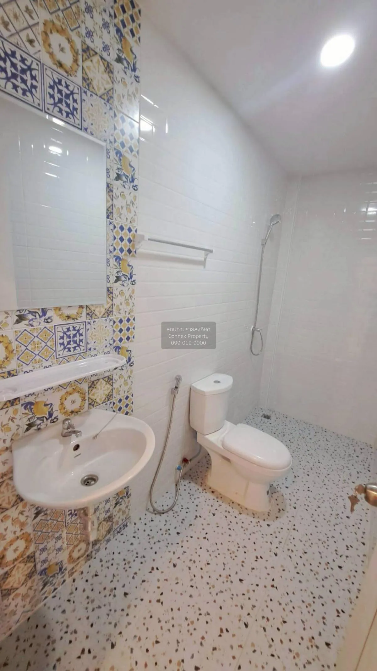 ขายทาวน์เฮ้าส์/ทาวน์โฮม  บ้านบัวทอง 4 บ้านกล้วย-ไทรน้อย รีโนเวทให