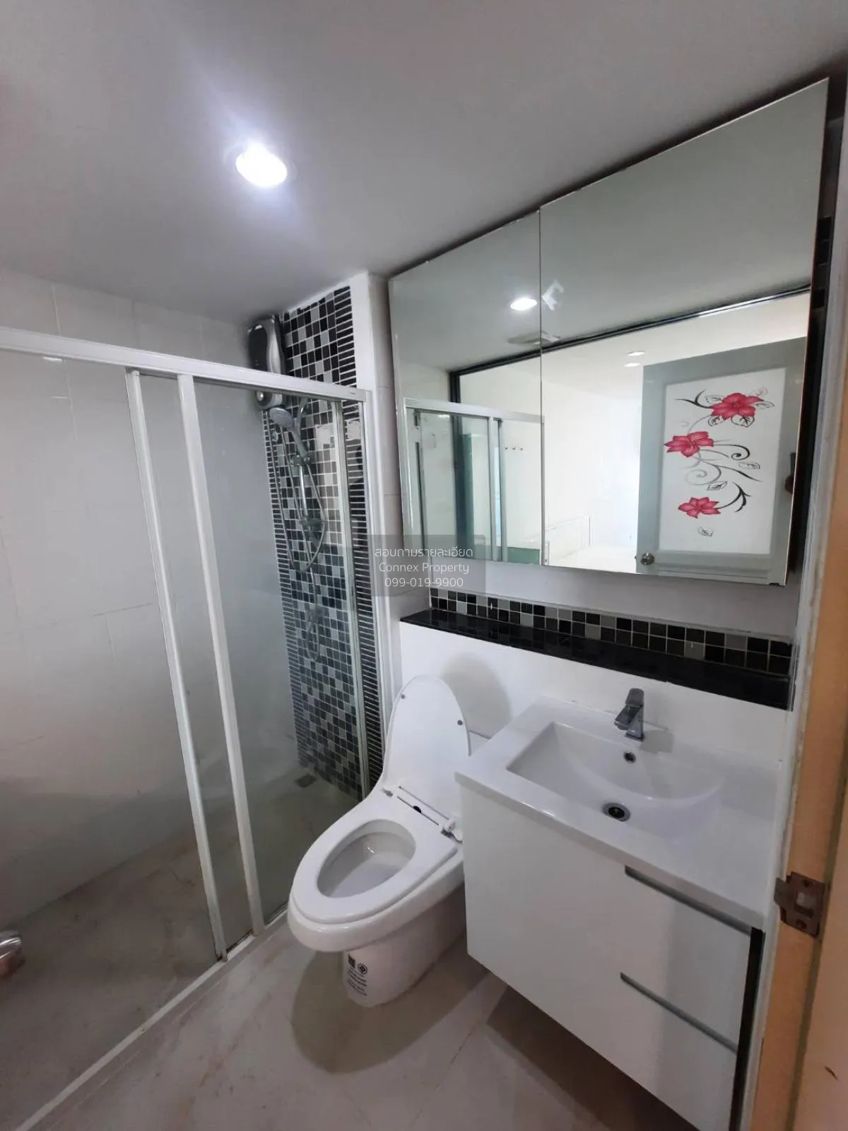 ขายคอนโด  รีเจ้นท์ โฮม 12 ลาดพร้าว 41 MRT-ลาดพร้าว สามเสนนอก เขต 