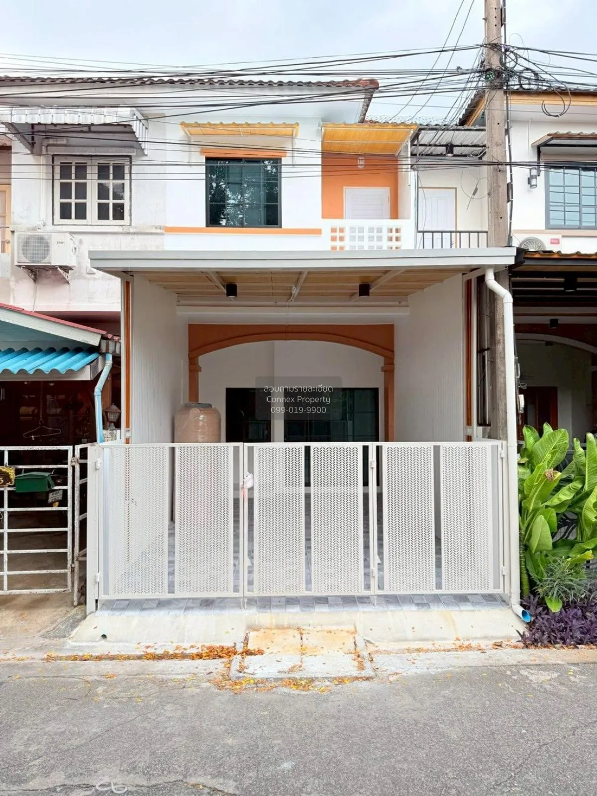 ขายทาวน์เฮ้าส์/ทาวน์โฮม  บ้านธนาริน ลาดสวาย  รีโนเวทใหม่ ลาดสวาย  1