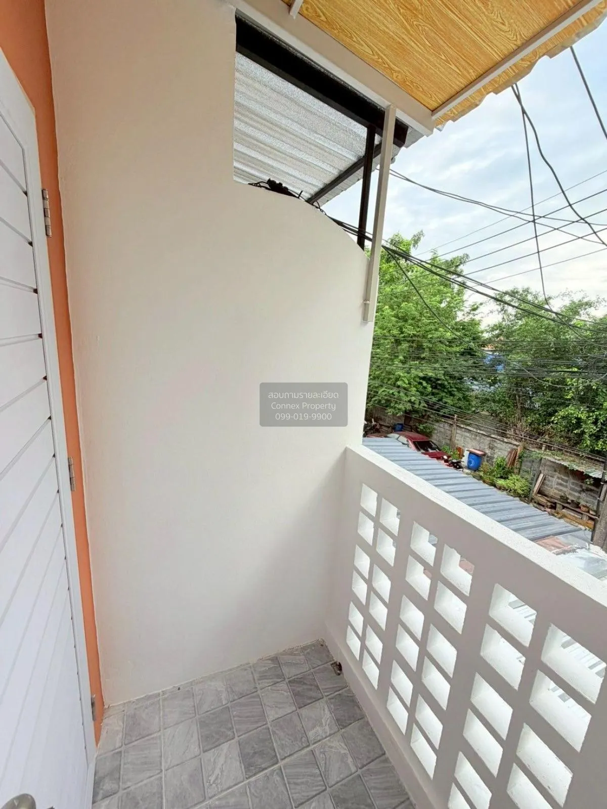 ขายทาวน์เฮ้าส์/ทาวน์โฮม  บ้านธนาริน ลาดสวาย  รีโนเวทใหม่ ลาดสวาย 