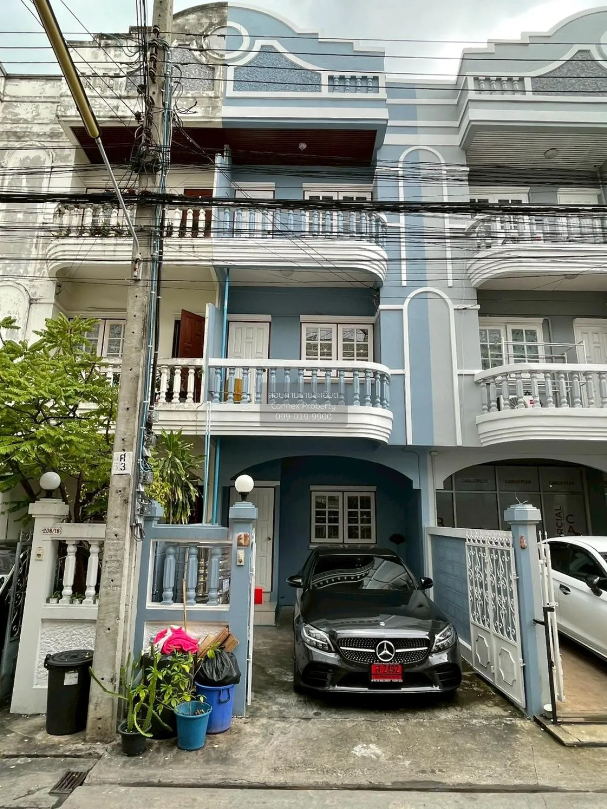 ขายทาวน์เฮ้าส์/ทาวน์โฮม  หมู่บ้านไพโรจน์ บางนาเหนือ เขต บางนา กรุ 1