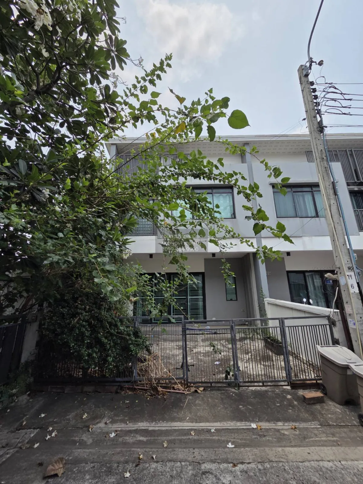 For Sale Townhouse/Townhome  , STORIES ONNUCH - WONGWAEN , Dok Ma 1