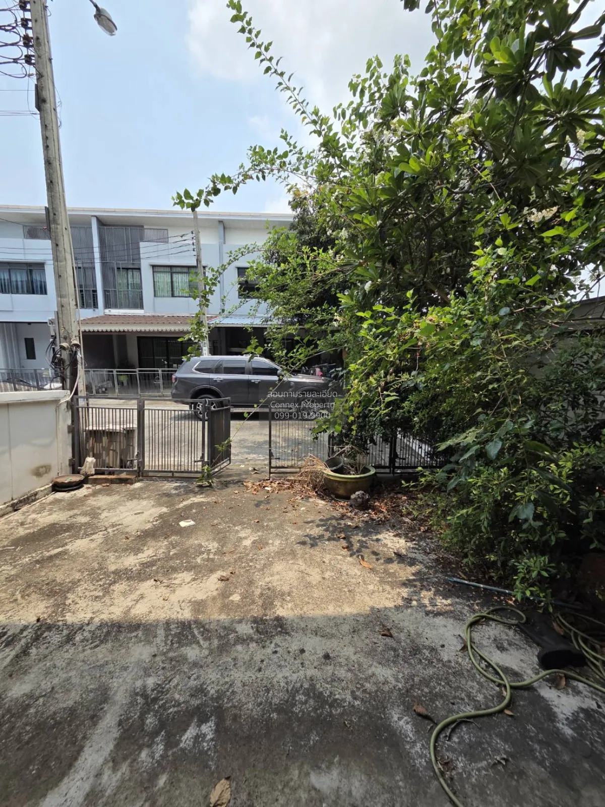 For Sale Townhouse/Townhome  , STORIES ONNUCH - WONGWAEN , Dok Ma