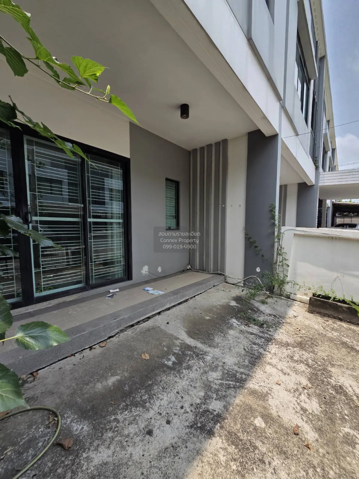 For Sale Townhouse/Townhome  , STORIES ONNUCH - WONGWAEN , Dok Ma