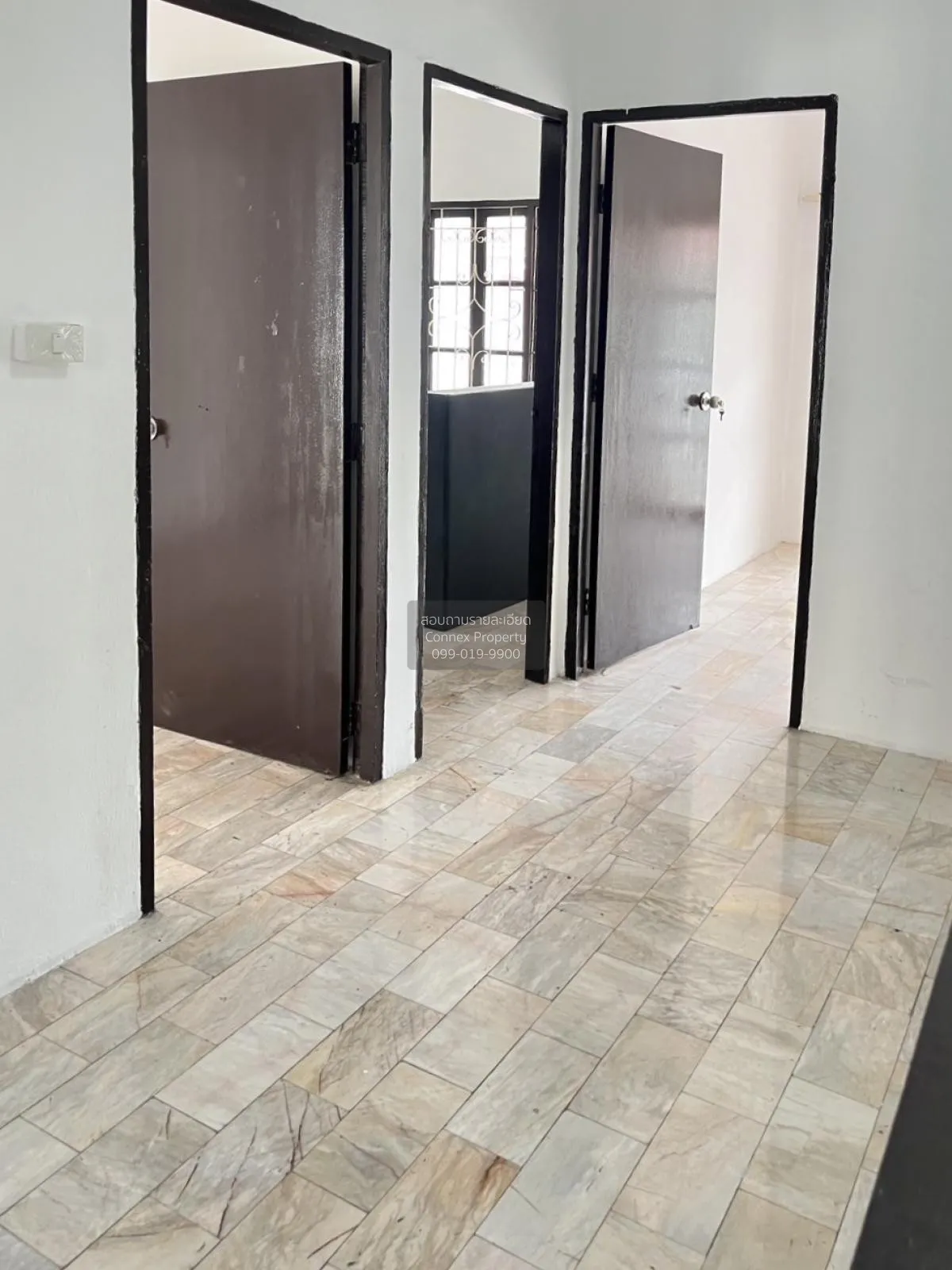 ขายทาวน์เฮ้าส์/ทาวน์โฮม  บ้านพรธิสาร 5 ลำผักกูด ธัญบุรี ปทุมธานี 