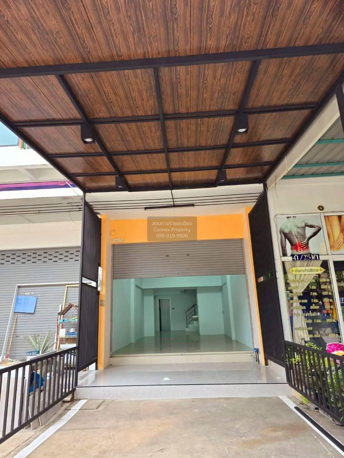 For Sale 3.5-storey commercial building , Mueang Chon Buri , Chon 4