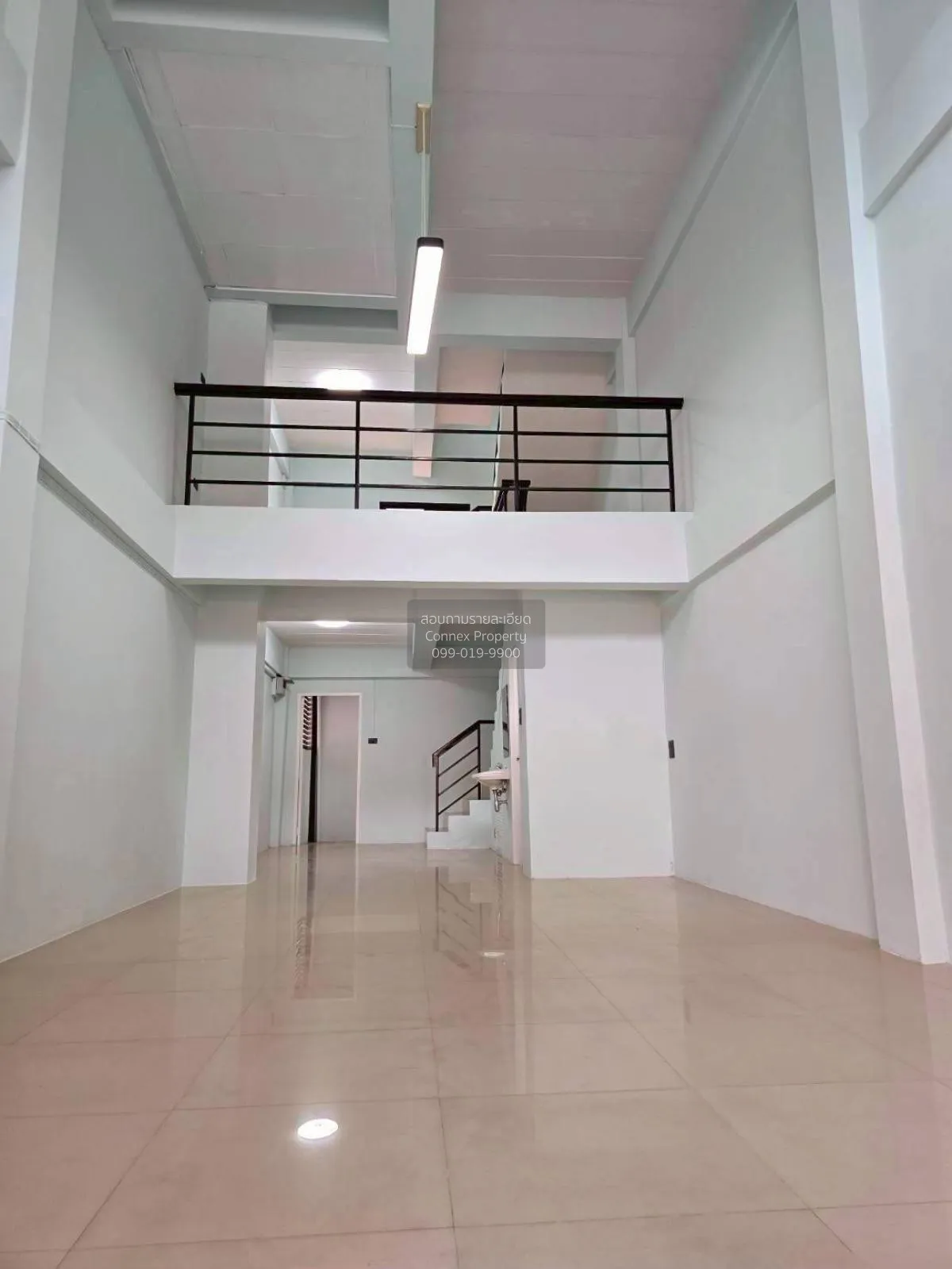 For Sale 3.5-storey commercial building , Mueang Chon Buri , Chon