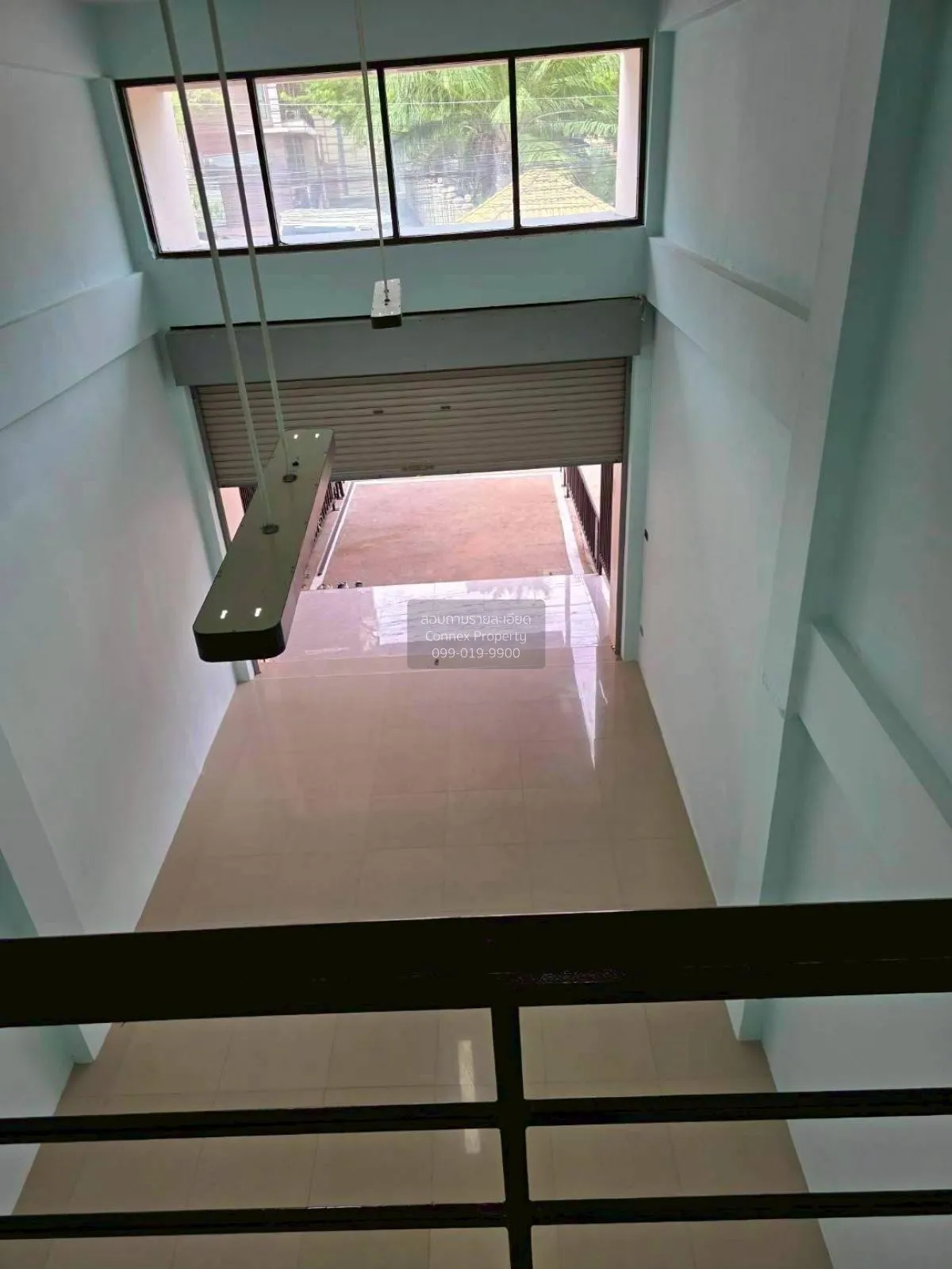 For Sale 3.5-storey commercial building , Mueang Chon Buri , Chon